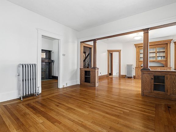 5th image of 39 Harlow St #1