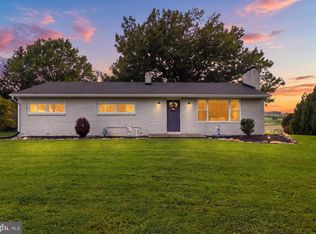 557 Chestnut Hill Rd, York, PA 17402