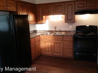 3535 Central Ave APT D, Bettendorf, IA 52722