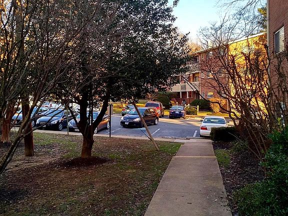 2nd image of 7479 Little River Tpke APT 204