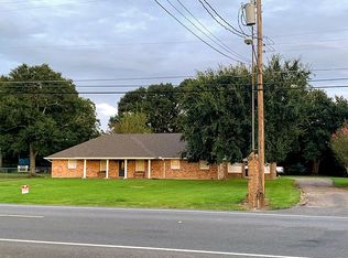 1606 S Lake Arthur Ave, Jennings, LA 70546