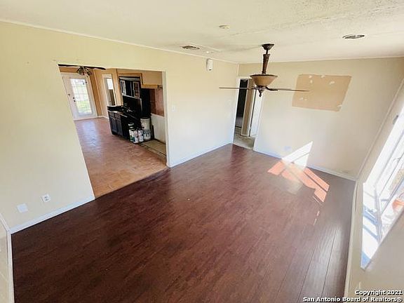 3rd image of 355 Trudell Dr