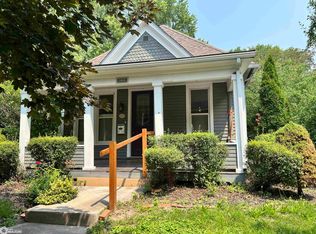 303 E Briggs Ave, Fairfield, IA 52556