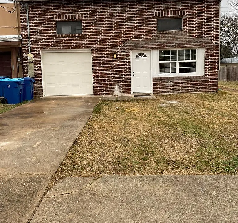 518 Peterson Dr
