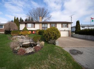 54 Bee St, Norfolk County, ON