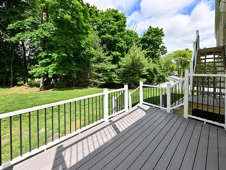 190 Madison Ave #1 — Photo 16