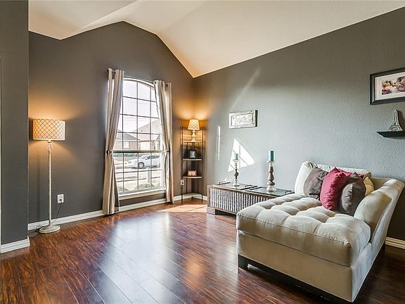 5th image of 7821 Black Willow Ln