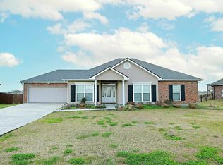 307 Pelican Dr, Raceland, LA 70394