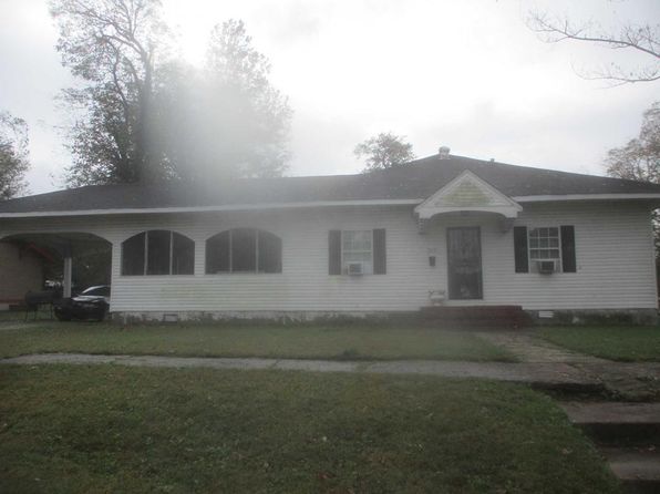 928 4th St, Earle, AR 72331