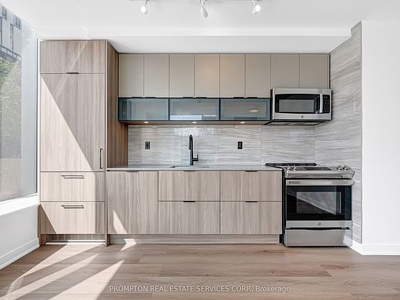5th image of 180 Mill St #S118