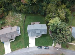 936 Brynwood Dr, Chattanooga, TN 37415