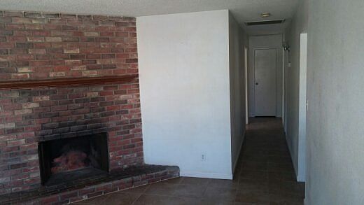 2nd image of 5361 Karvel St