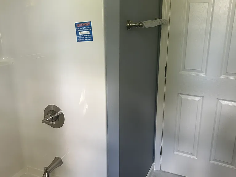 212 Smith St — Photo 11