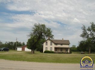 15128 S Topeka Ave, Carbondale, KS 66414