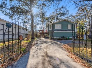 1029 French Quarter Creek Rd, Huger, SC 29450