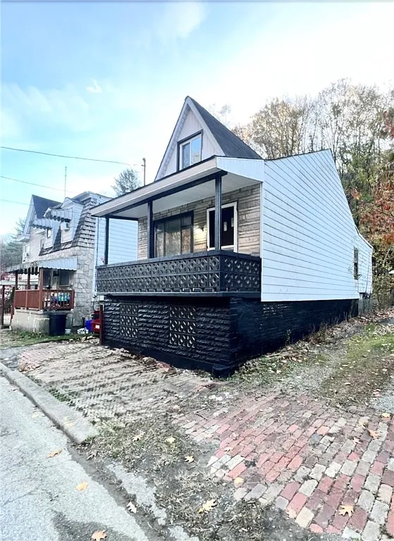 3326 Spring Garden Rd photo 1