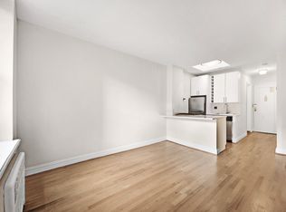122 E 27th St APT 4C, New York, NY 10016