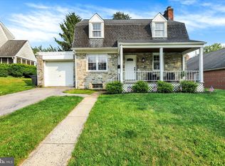6 Cambridge Ave, Reading, PA 19609