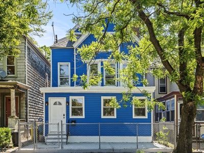 72 Steuben St, East Orange, NJ, 07018