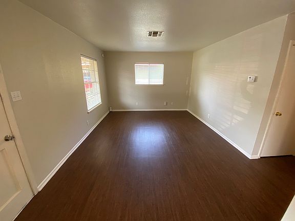 5th image of 13322 Chesterton Dr