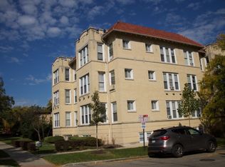 833 Dobson St BSMT GARDEN, Evanston, IL 60202