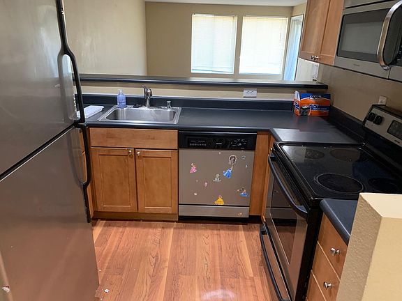 3rd image of 26339 116th Ave SE
