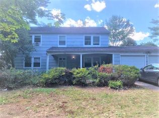 1386 Stony Brook Rd, Stony Brook, NY 11790