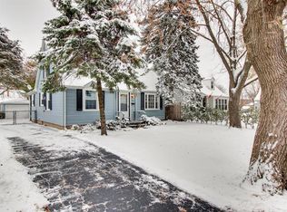 2611 Silver Creek Dr, Franklin Park, IL