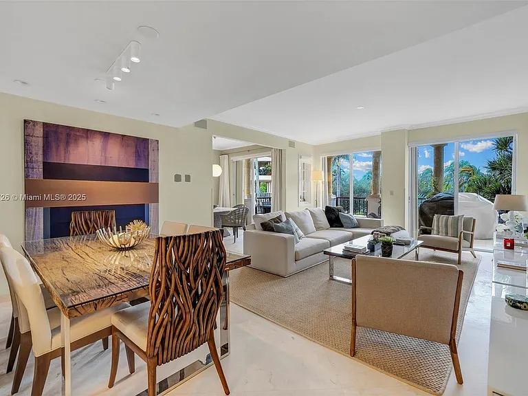 19227 Fisher Island Dr #19227 — Photo 22