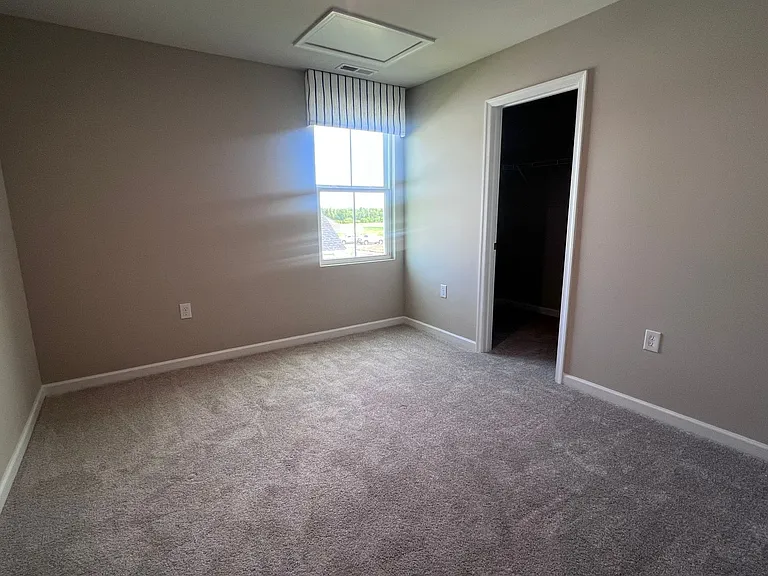 605 Merle Ave — Photo 5