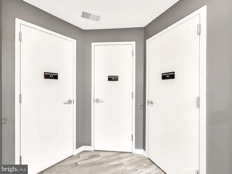 700 Roeder Rd #104 — Photo 13