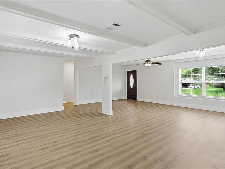 3626 Wilcox Dr — Photo 6