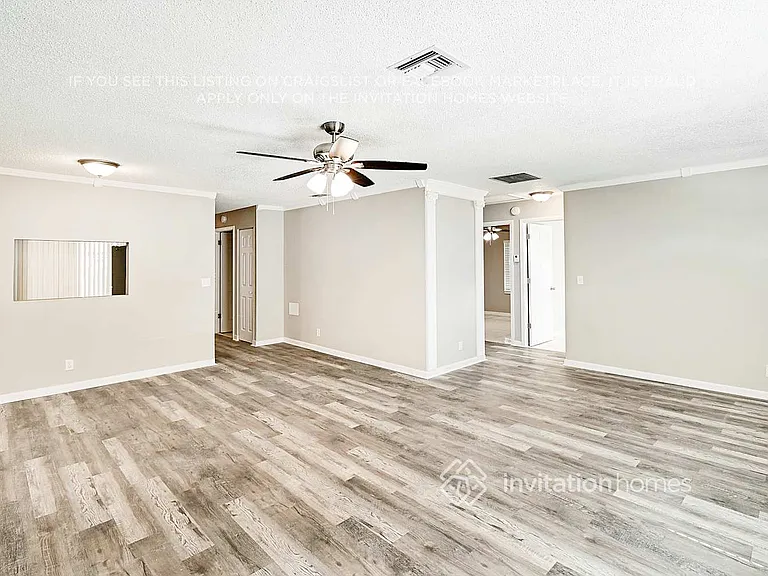 5825 Ithaca Cir W — Photo 4