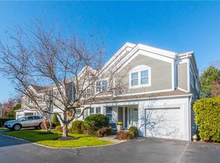51 Alex Dr, White Plains, NY 10605