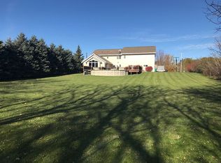 247 Willow Creek Rd, Rosendale, WI 54974