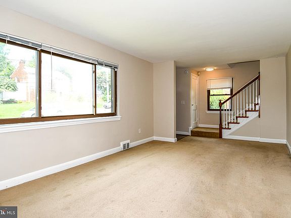 4th image of 9607 Dilston Rd