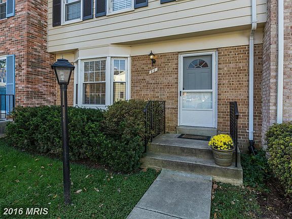 3rd image of 11 Marwood Ct