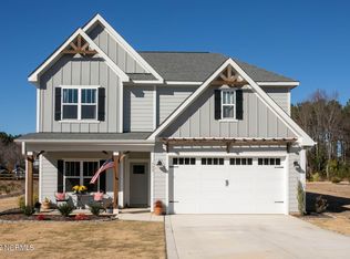 522 Abbey Rd, Carthage, NC 28327