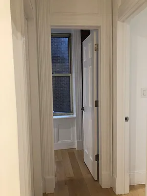 Rented by LJ Sloane Management | media 52