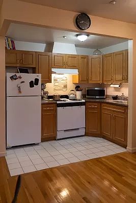 2nd image of 28-14 31st St #51