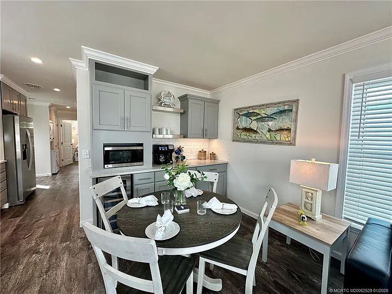 2506 SE Heron Way — Photo 8