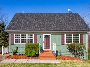 99 Kara Dr, Waterbury, CT 06704