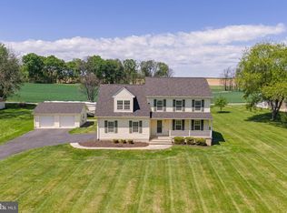 229 Quail Run Rd, Summit Point, WV 25446