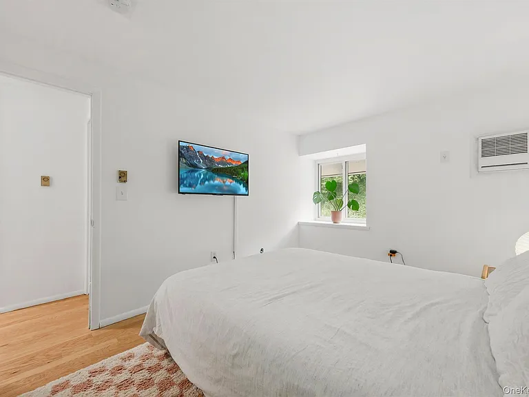 15 Hammond Plz — Photo 27