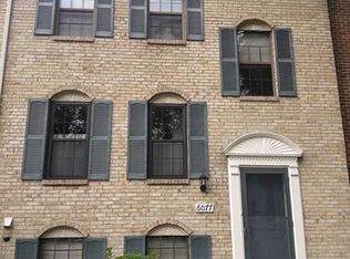 6077 Guildhall Ct, Burke, VA 22015