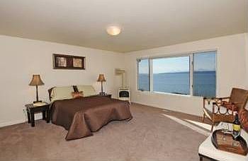 5th image of 20420 Richmond Beach Dr NW