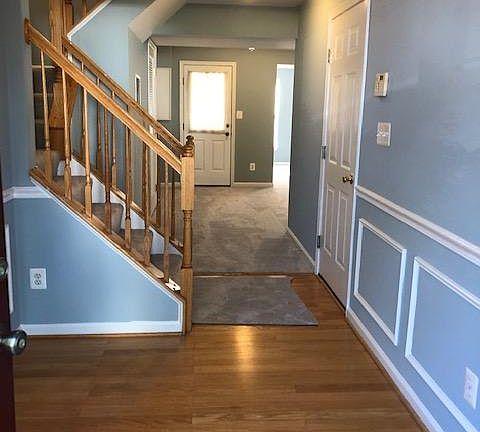 3rd image of 15112 Gaffney Cir