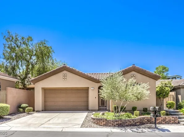 35 Glade Water Dr, Henderson, NV 89052
