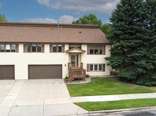 522 N 35th St, Bismarck, ND 58501