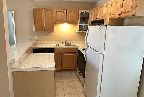 4th image of 524 N Francisca Ave APT 11